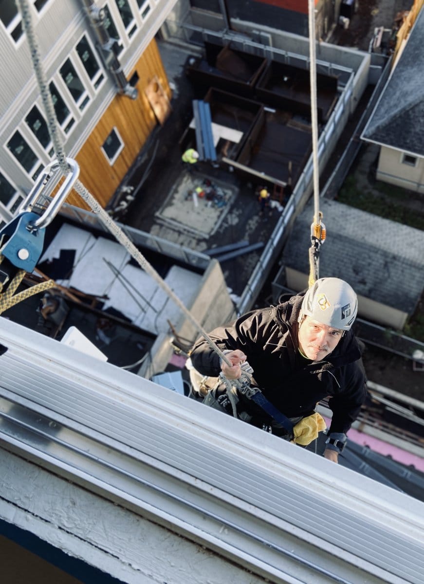 ADS technician rope access work