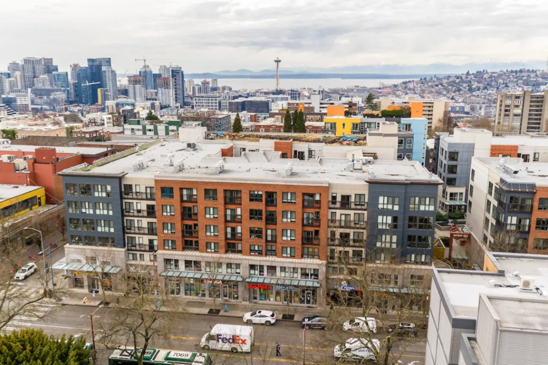 Patent 523 Apartments